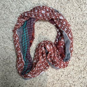 Infinity scarf
